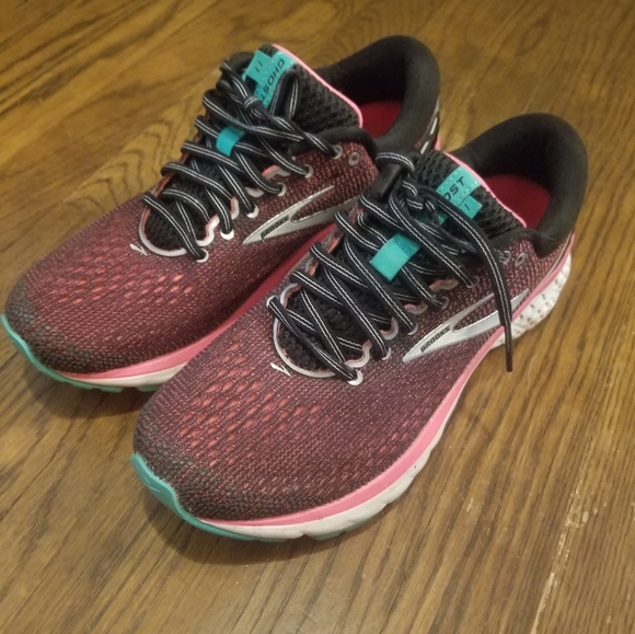 brooks cloud 11